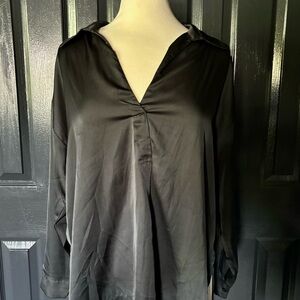 Black V-Neck Long Sleeve Relaxed Blouse